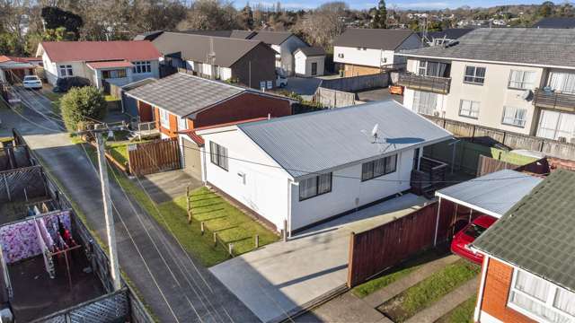 3/22 Charlemont Street Whitiora_2