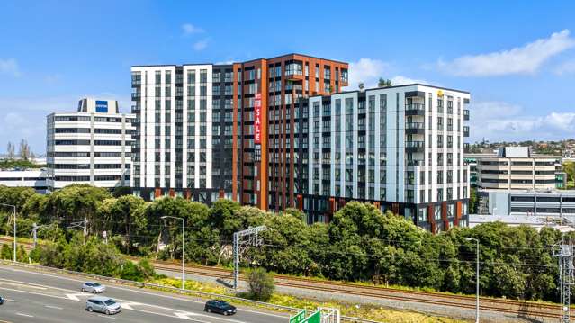 Modern Office in the Heart of Ellerslie
