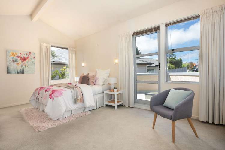 4 Clutha Avenue Khandallah_13