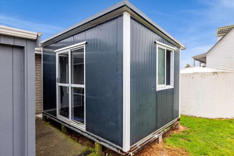 1263 Egmont Road Egmont Village_17