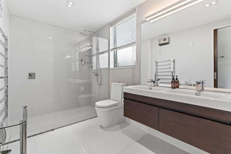 70 Forest Heights Wanaka_13