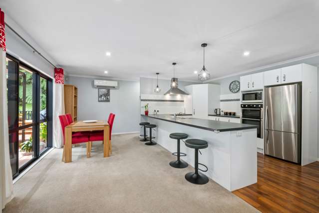 43 Forest Road Pinehaven_4