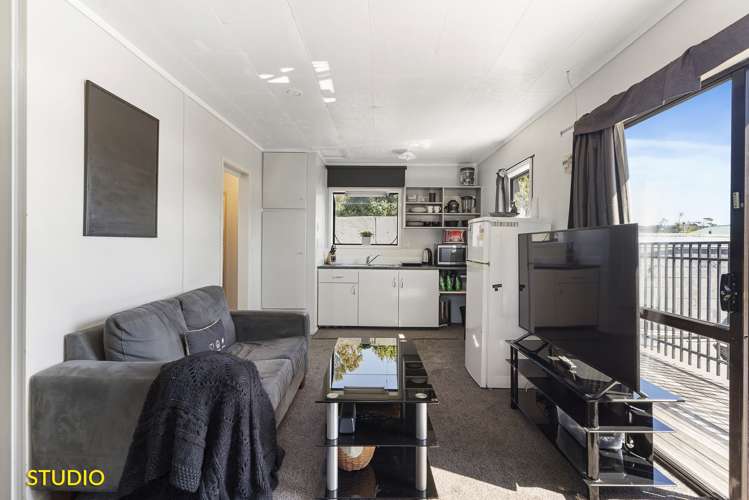 86 Godley Road Green Bay_29