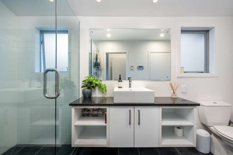 1/18 Ridge Road Waiake_17