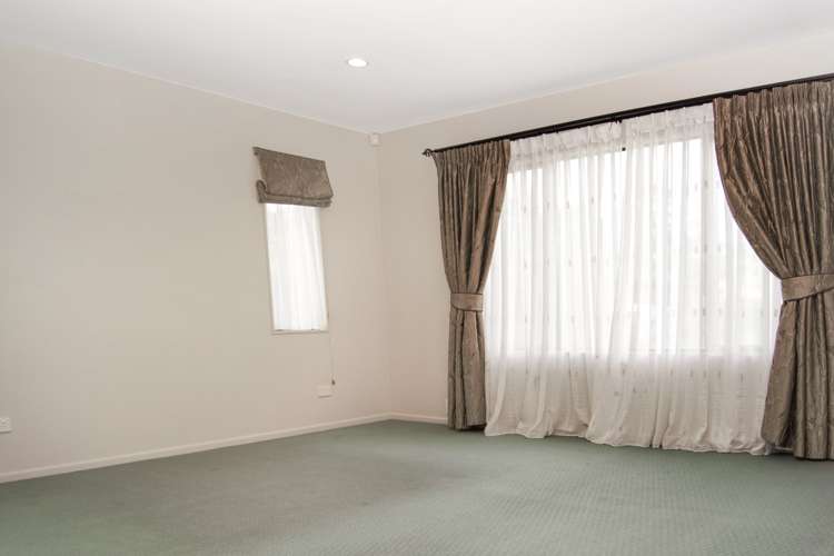 37 Sapperton Drive Henderson_10