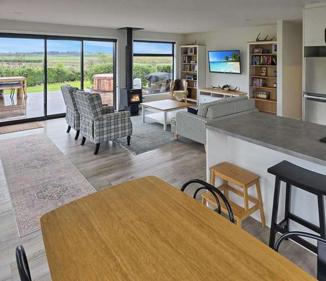 6 Bridge Road Maheno_3