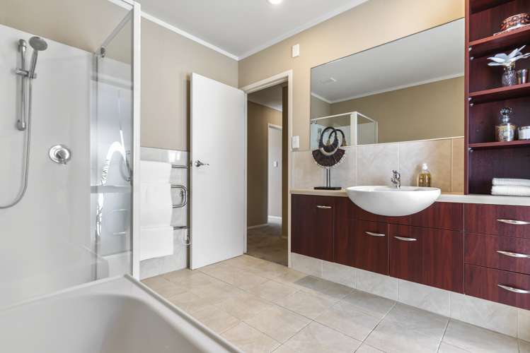 16 Ganymede Place Half Moon Bay_10