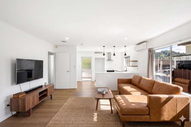 2/8 Thistledew Place Bayview_3