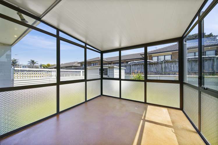 1c Meachen Terrace Waiuku_12