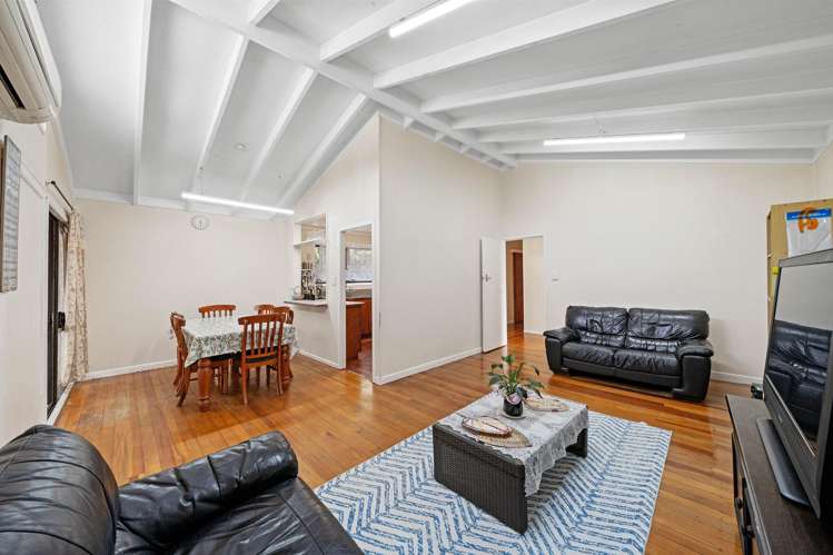 31 Collett Road Otara_7