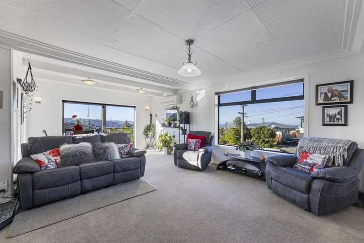 81 Gilkison Street Halfway Bush_4