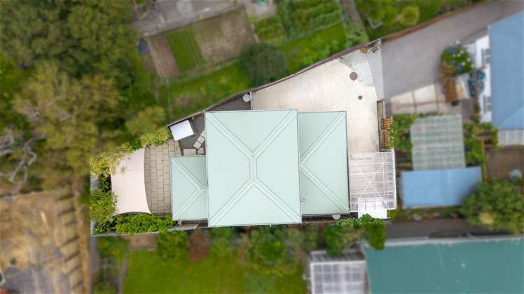 49A Raroa Terrace Tawa_17