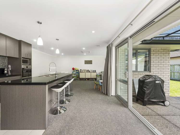 37 Moonlight Drive Rototuna North_14