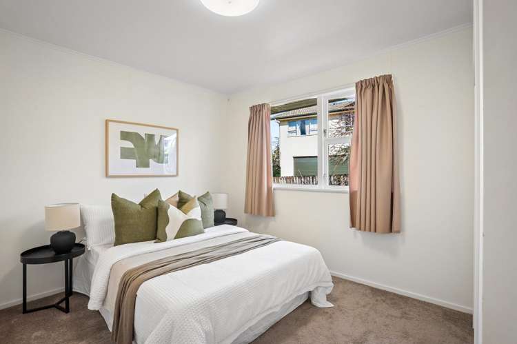 16 Roick Parade Glen Eden_11