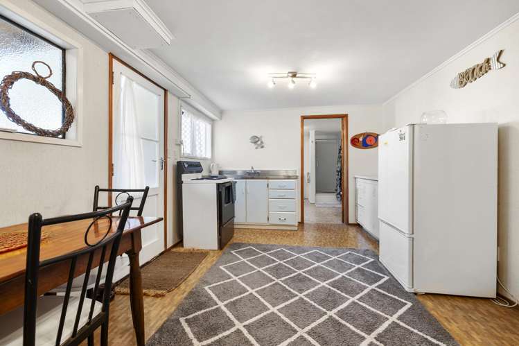 6 Uenuku Avenue Raglan_20