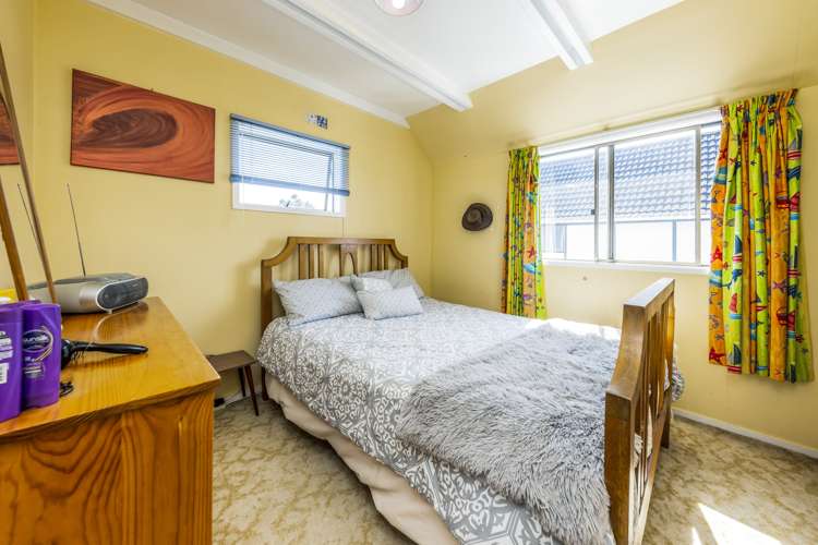 1/13 Challen Close Conifer Grove_13