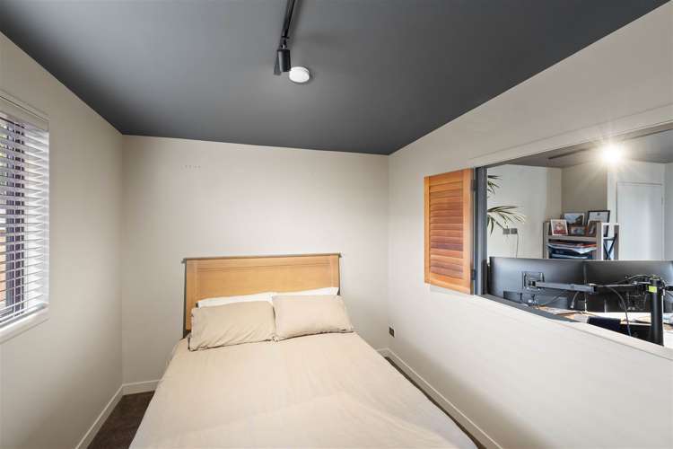 1/831 Ferry Road Woolston_18