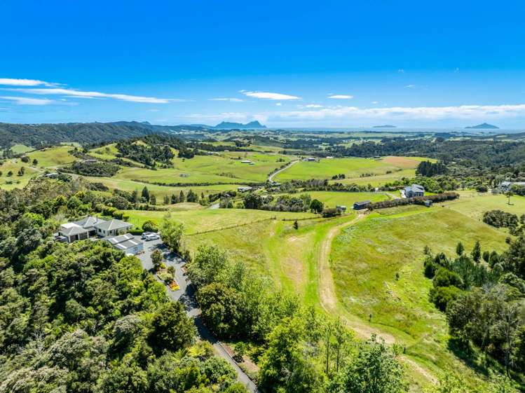 19 McAdam Road Waipu_23