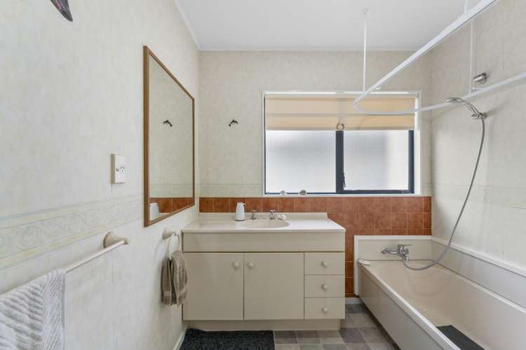 66 Saint James Street Richmond Heights_6