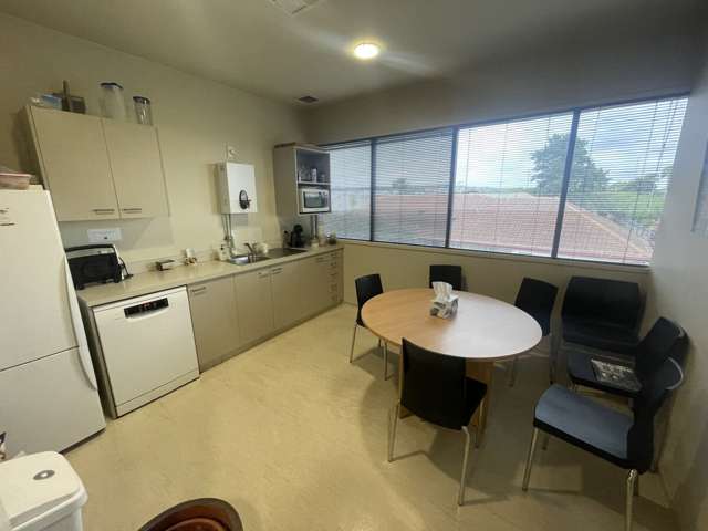 Office J  |  277 Te Irirangi Drive Flat Bush_3