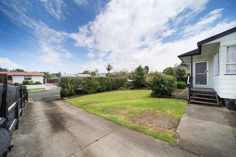 37 Seaward Place Wattle Downs_5