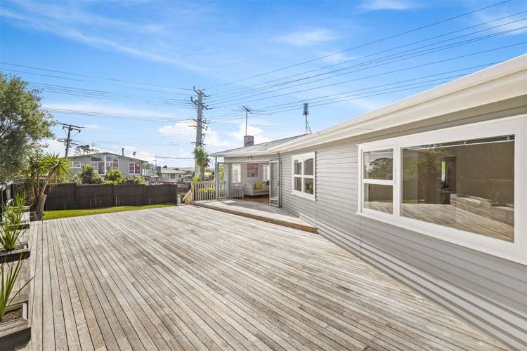 2 Talavera Place Te Atatu South_22