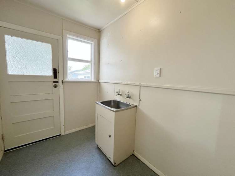 345 Riccarton Rd Riccarton_9