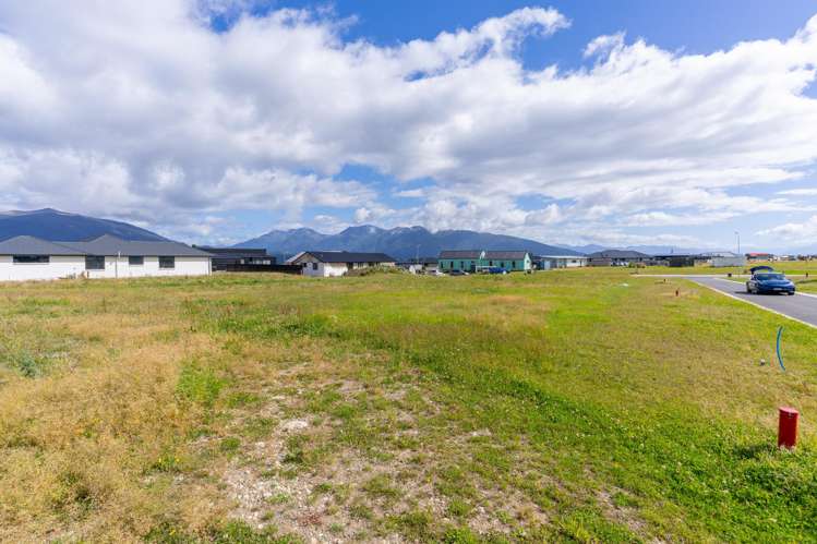 24 Ralph Moir Drive Te Anau_3