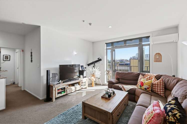 2A/23 Upper Queen Street Auckland Central_2