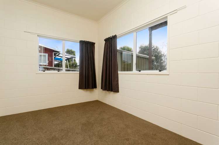 2/16 Puriri Street Hilltop_14