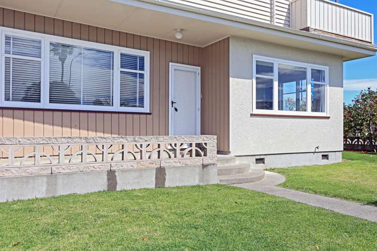 2/310 Lyndon Road West_1