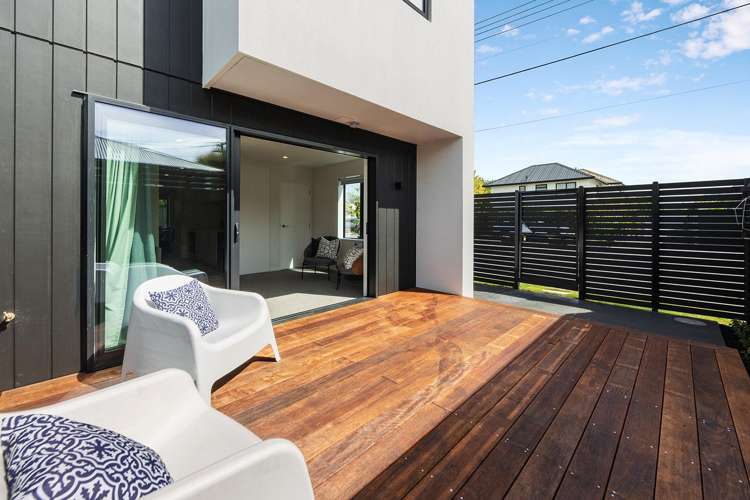 1/99 King Street Sydenham_14