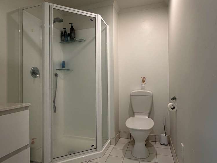 2N/20 Charlotte Street Eden Terrace_9