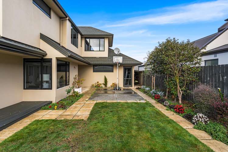 15 Lexington Place Shirley_16