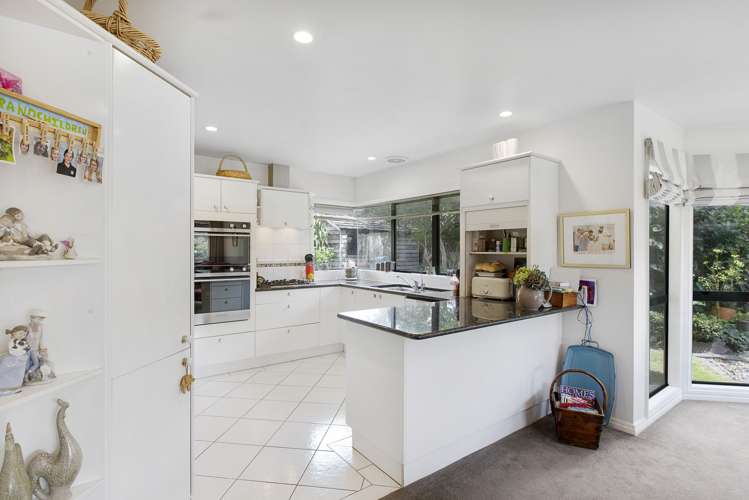 91a The Drive Epsom_8