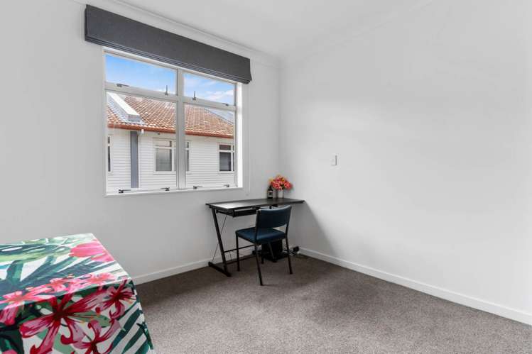 4/44 Carlos Drive Flat Bush_8