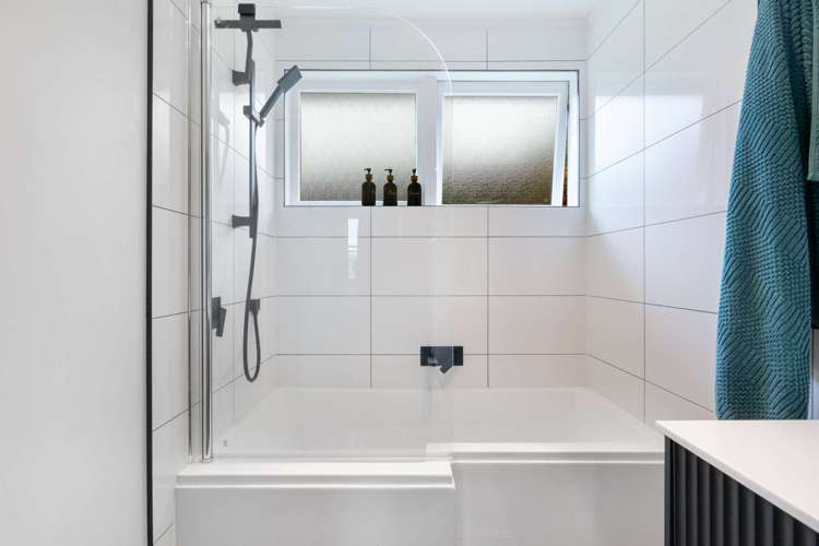 14 View Street Maungaturoto_12