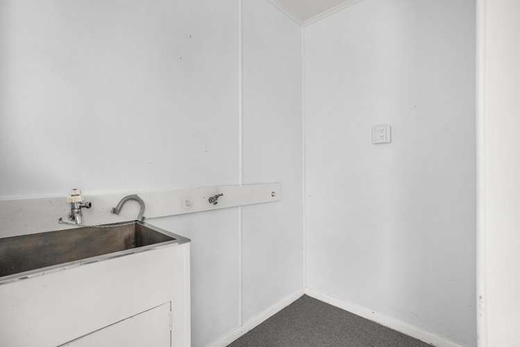 9 Fitzherbert Road Wainuiomata_18