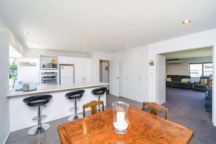 17 Woburn Place Takaro_5