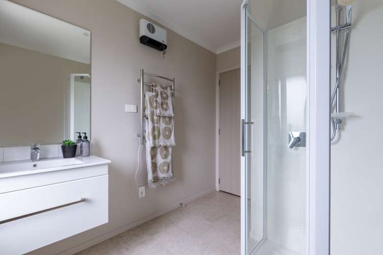 10 Stoneleigh Drive Solway_8