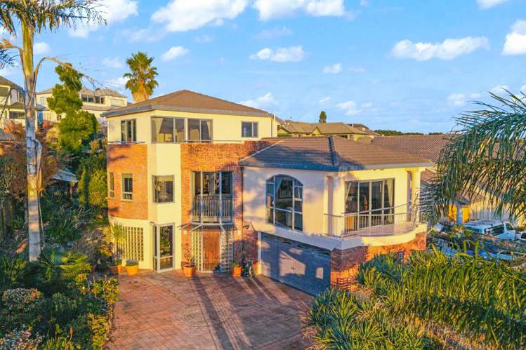 18 Ribbonwood Crescent_0