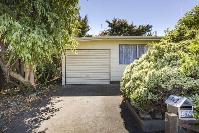 142 South Street Feilding_2