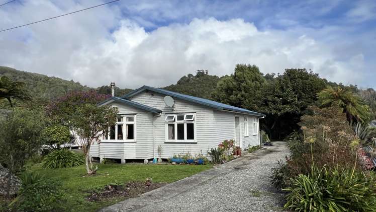 28 Greenfield Street Hector_25