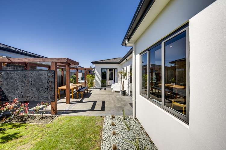 5 Squire Drive Awatoto_16