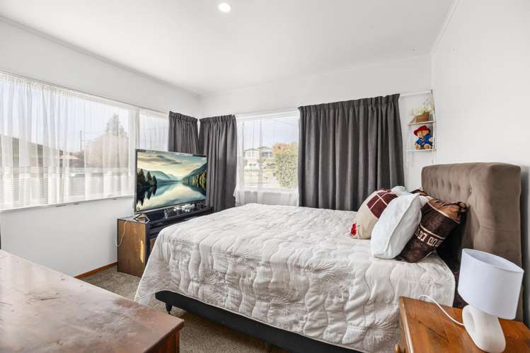 57A Wylie Street Glenholme_8