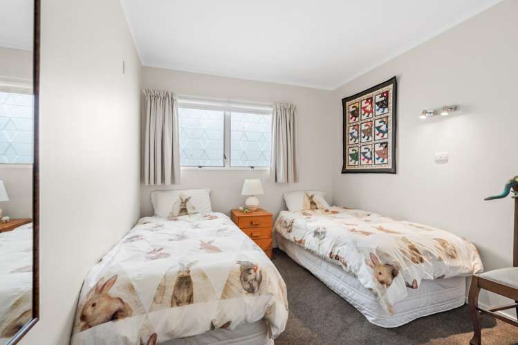 9 Carlton Crescent Kamo_8