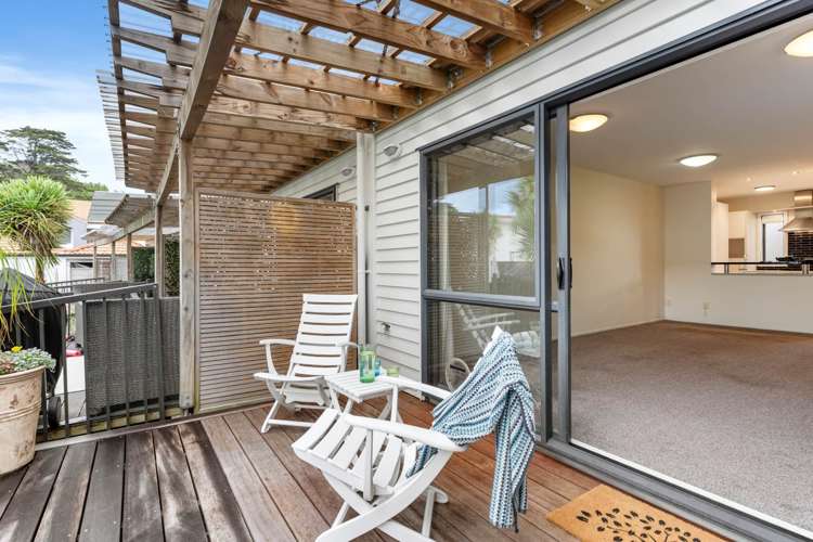 5/21 Armoy Drive East Tamaki_10