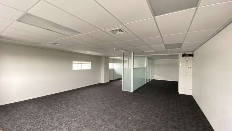 Suite 4/507 Lake Road Takapuna_2