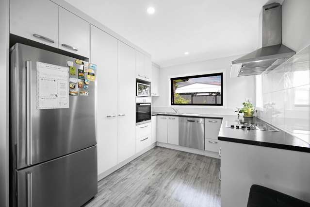 27 Stan Heather Drive Glenview_3