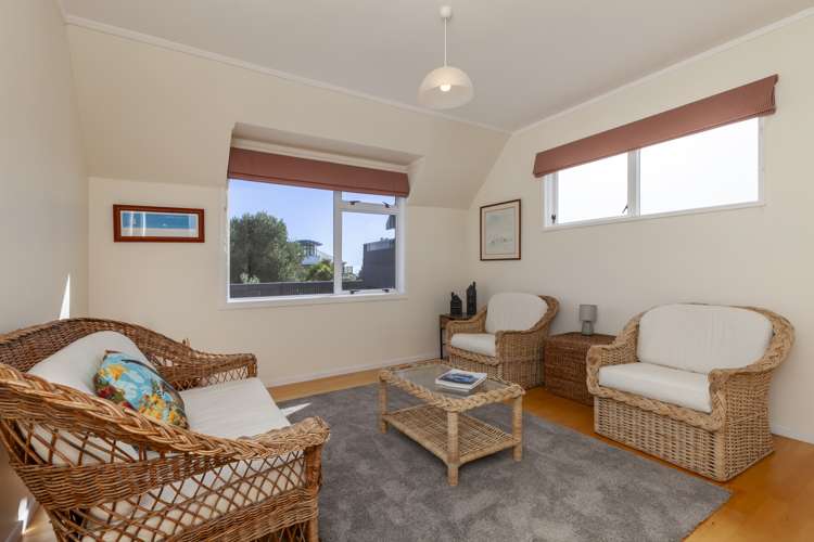 241 Manly Street Paraparaumu Beach_18